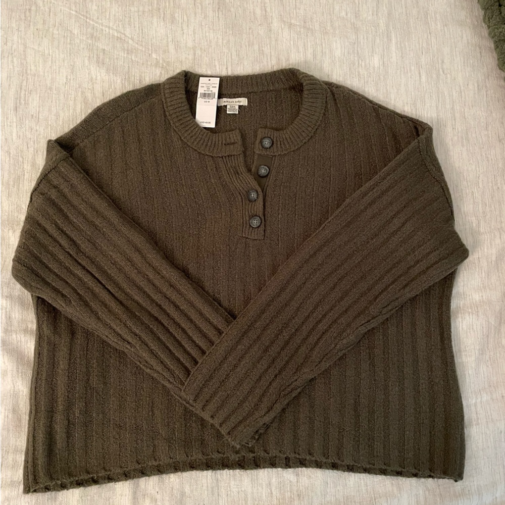American Eagle cozy sweater